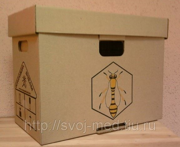 Фотографии процесса сборки основных узлов ящика для пчелопакетов